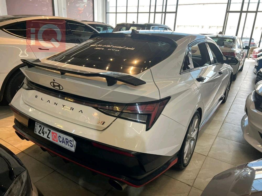 هيونداي النترا